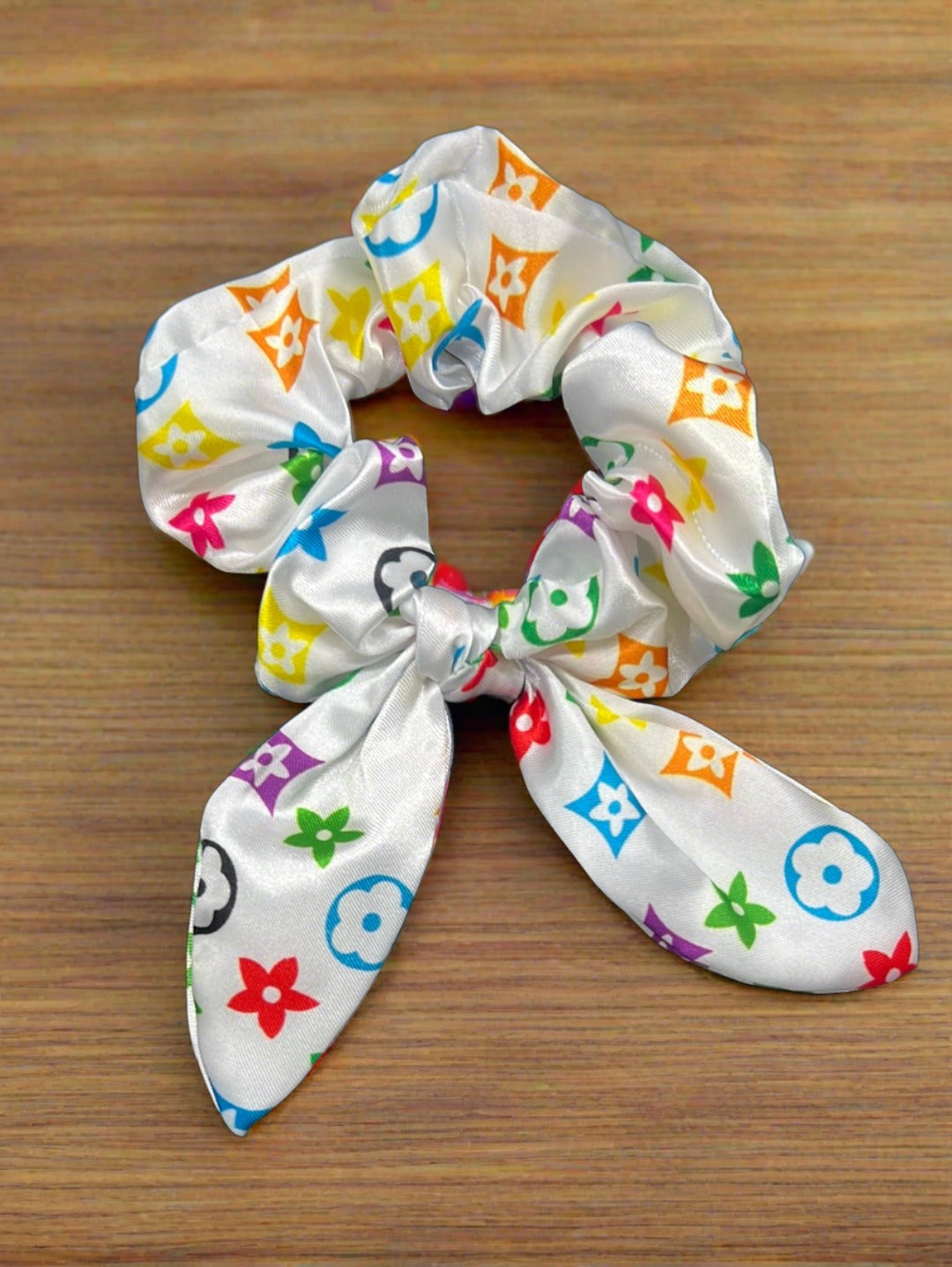 Silk Star Printed Scrunchy with Tail