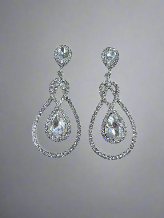 Oval Intertwined Rhinestone Earrings